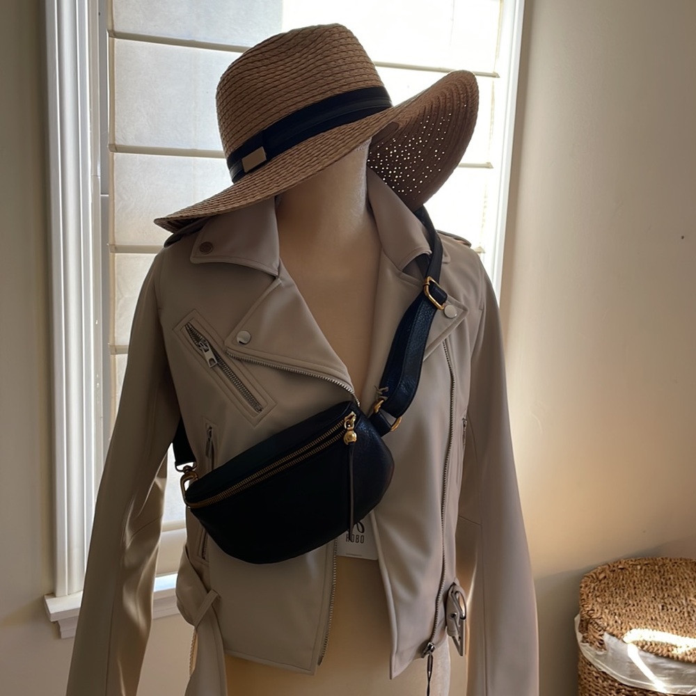 HOBO leather waist bag - Picture 8 of 9